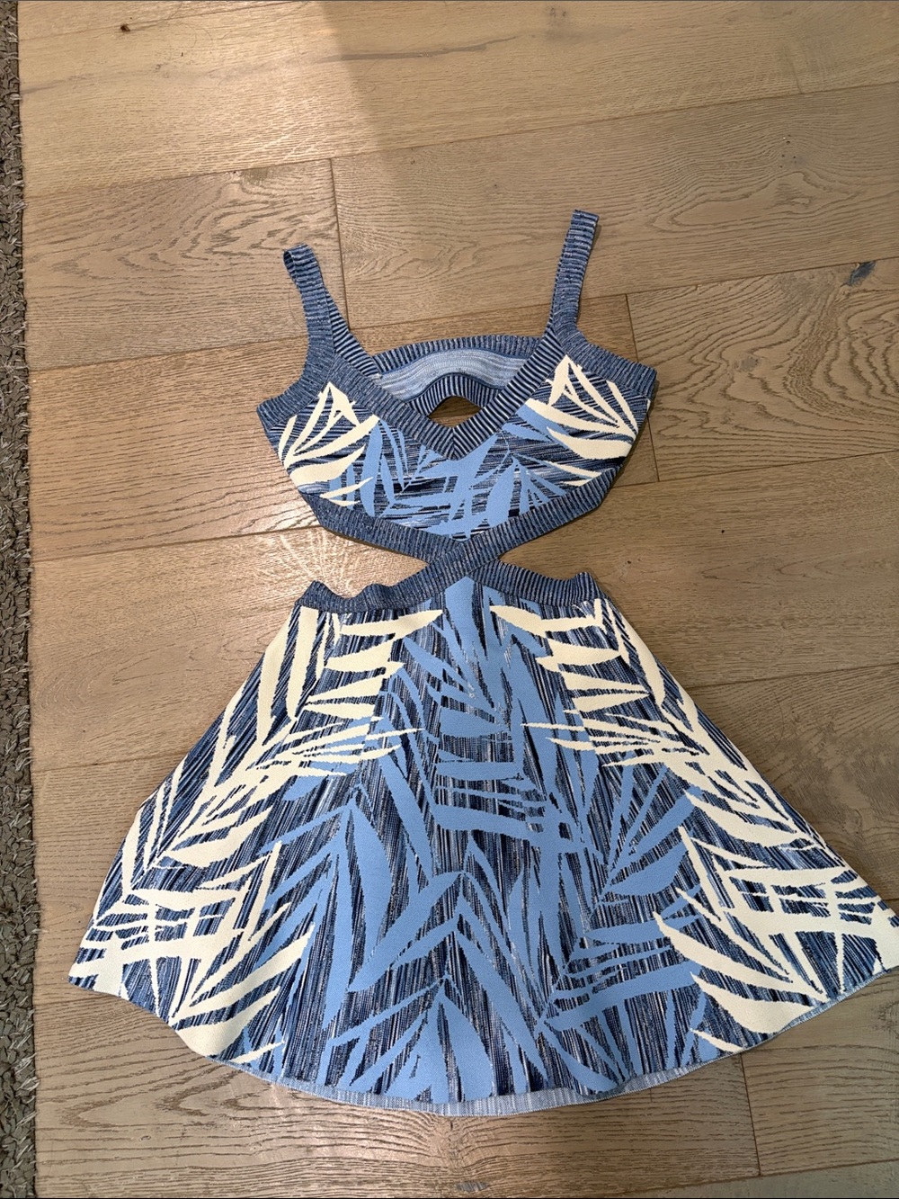 BCBG Maxazria Dress size:S/M Bondage heavy  Soring mini dress